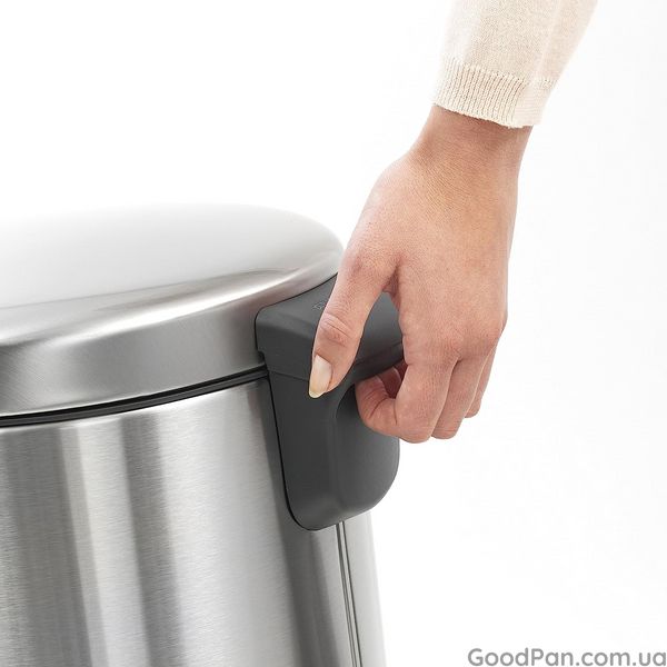 Ведро для мусора Brabantia Pedal Bin 20 л, матовая сталь с защитой от отпечатков 111907 фото