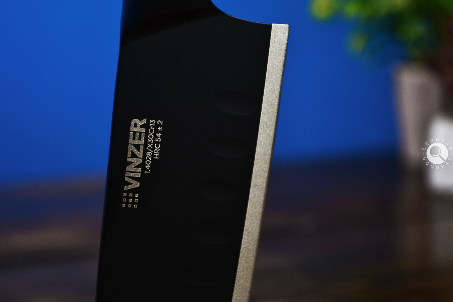 Нож Santoku Vinzer Nero - лезвие